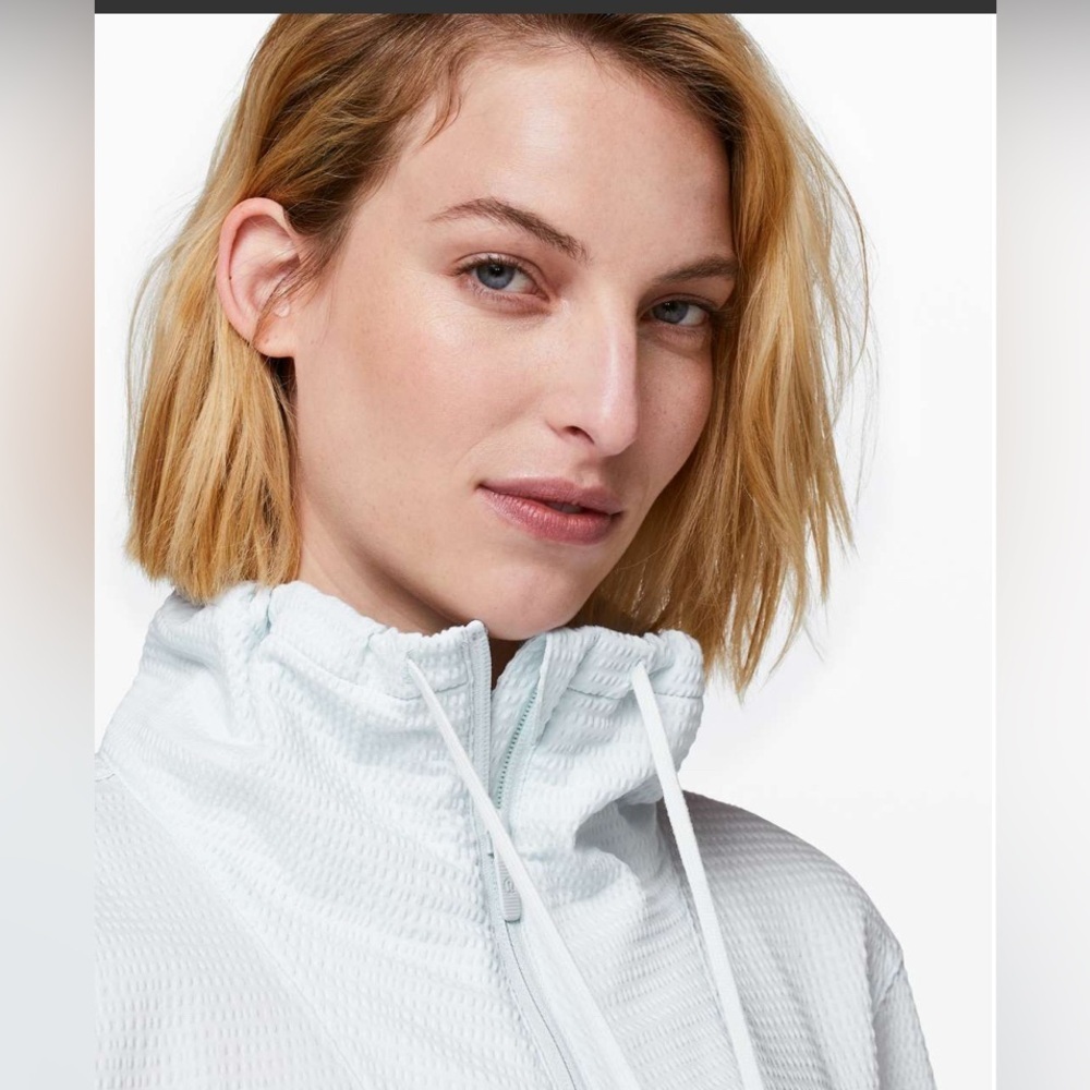 Lululemon | Pack Light Pullover - Picture 4 of 14